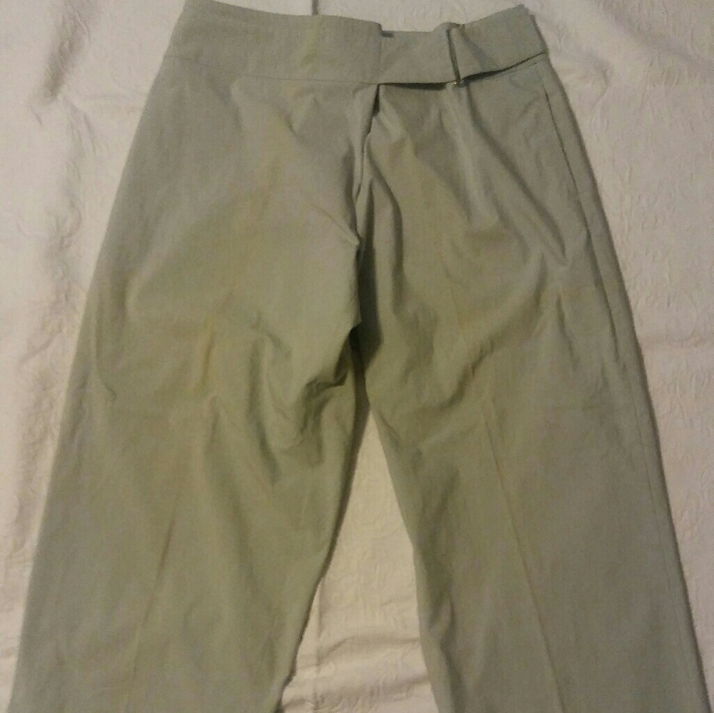 DKNY Capri Pants